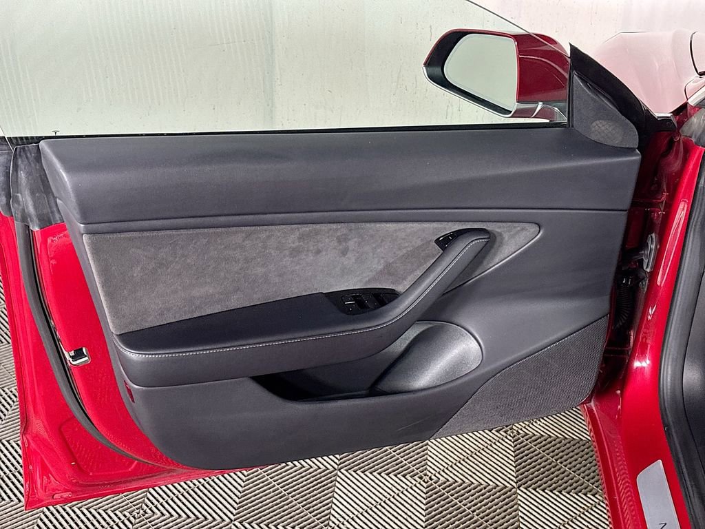 Used 2018 Tesla Model 3 Long Range image 10