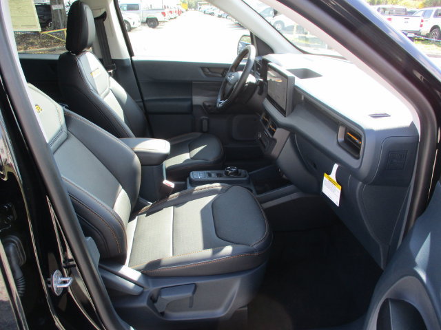 Used 2025 Ford Maverick Tremor AWD/4WD image 21