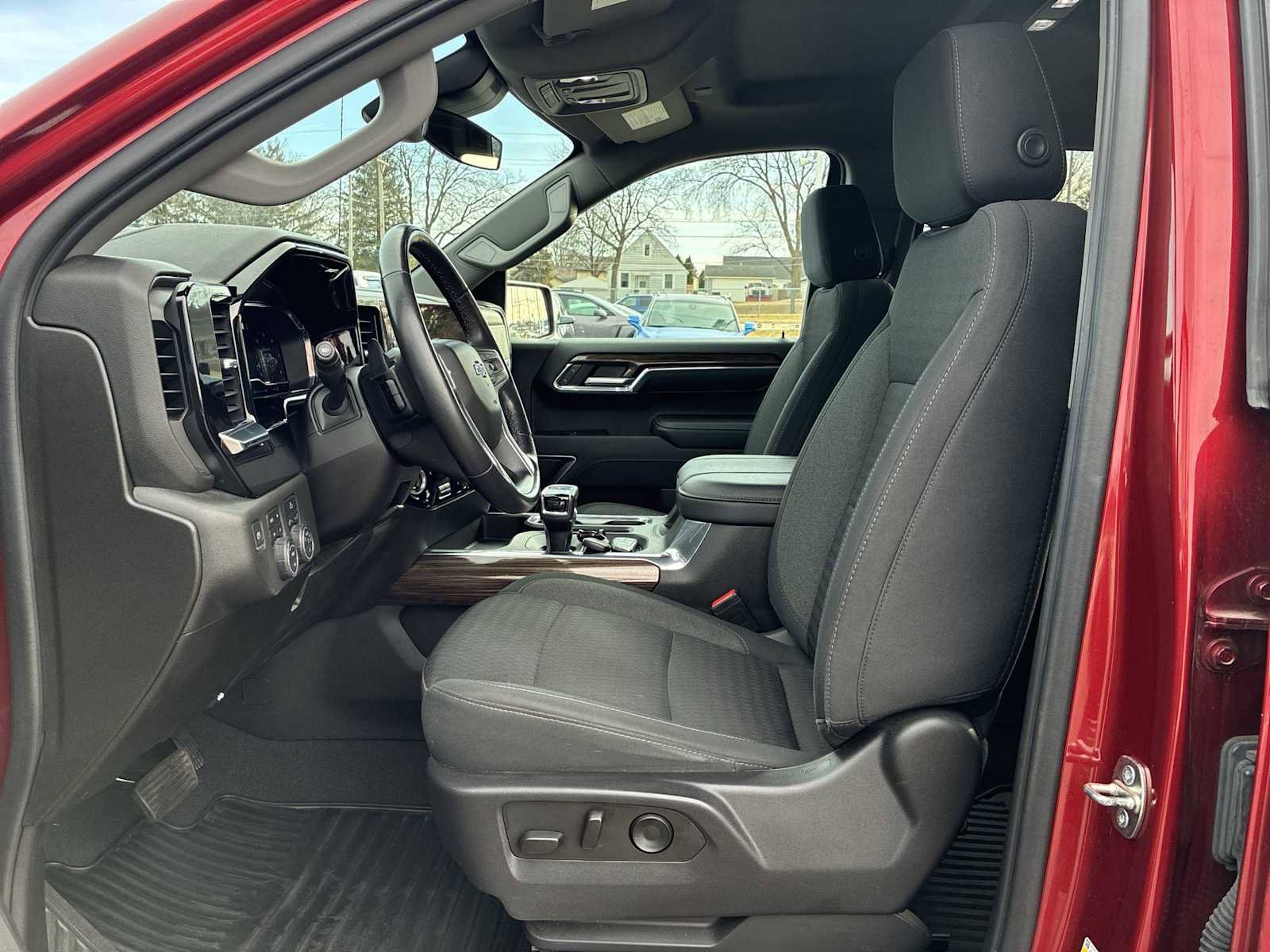 Certified 2023 Chevrolet Silverado 1500 RST w/ Z71 Off-Road Package image 19