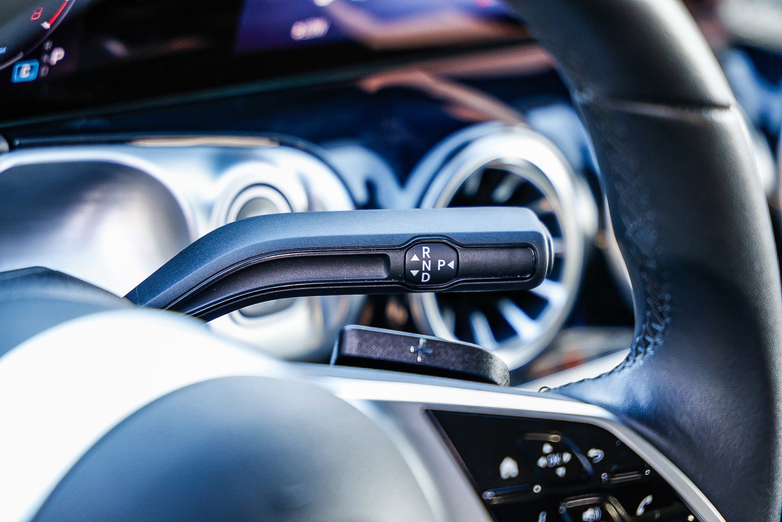 Certified 2025 Mercedes-Benz GLB 250 image 20