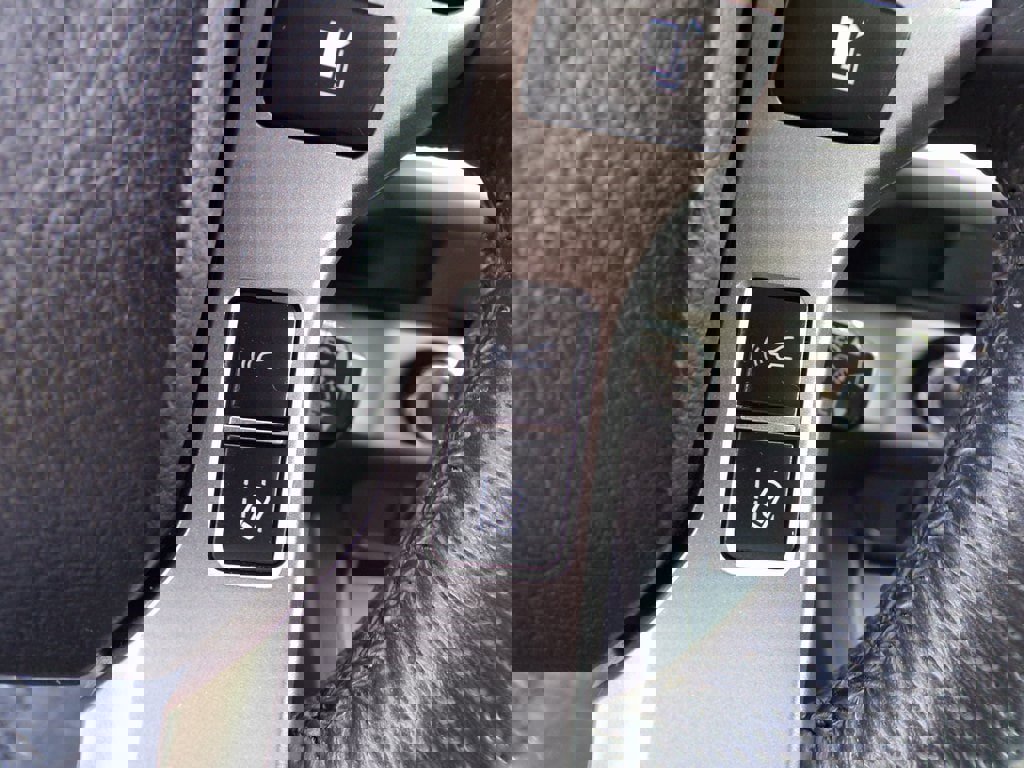 Used 2022 Toyota Tacoma 4x4 Double Cab image 23