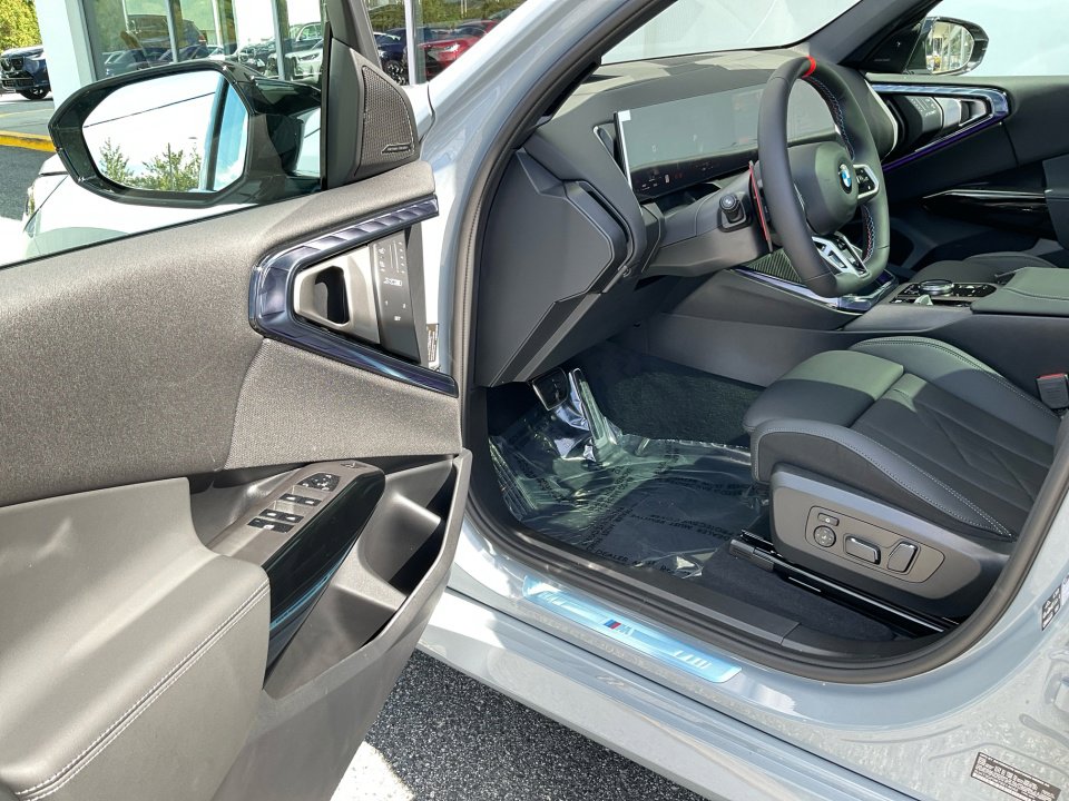 Used 2026 BMW X3 M50 w/ Premium Package image 31