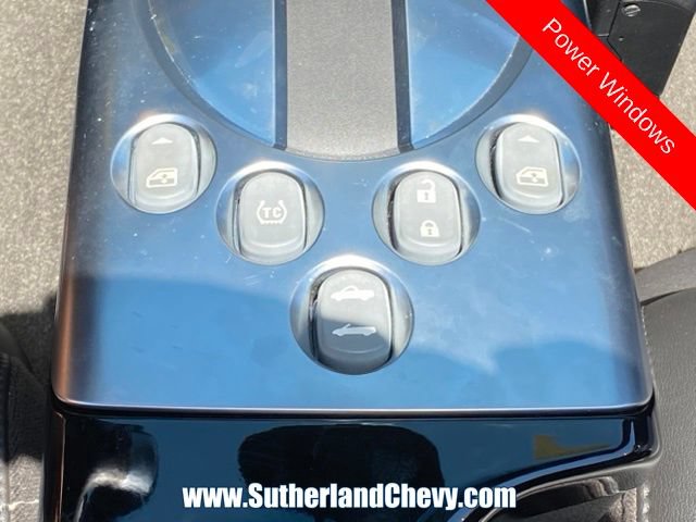 Used 2006 Chevrolet SSR w/ Preferred Equipment Group RWD image 33