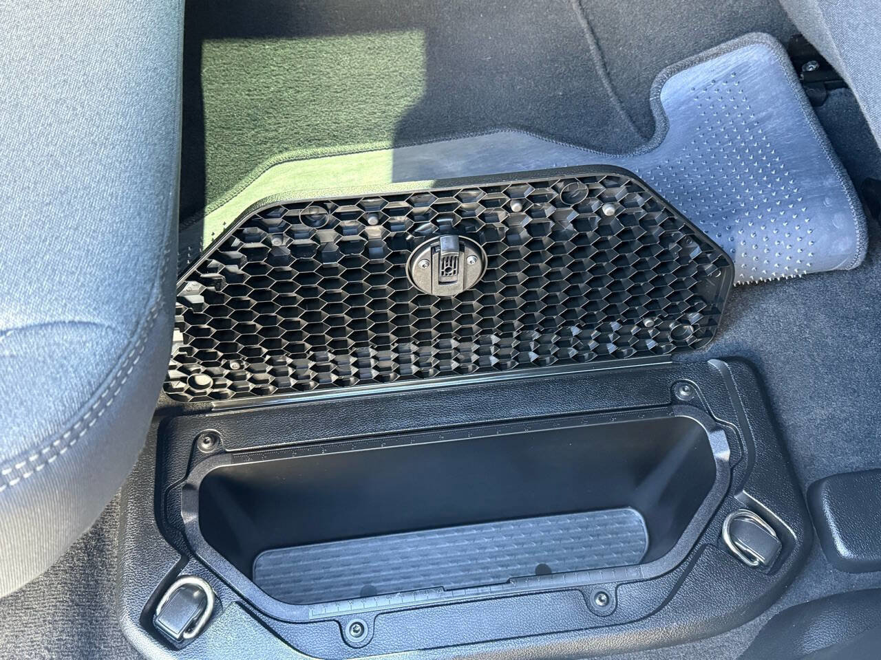 Used 2019 RAM 1500 Big Horn image 25