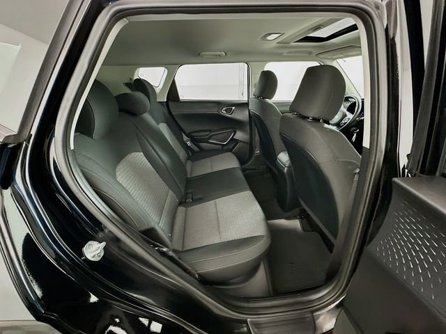Used 2021 Kia Soul GT-Line image 26