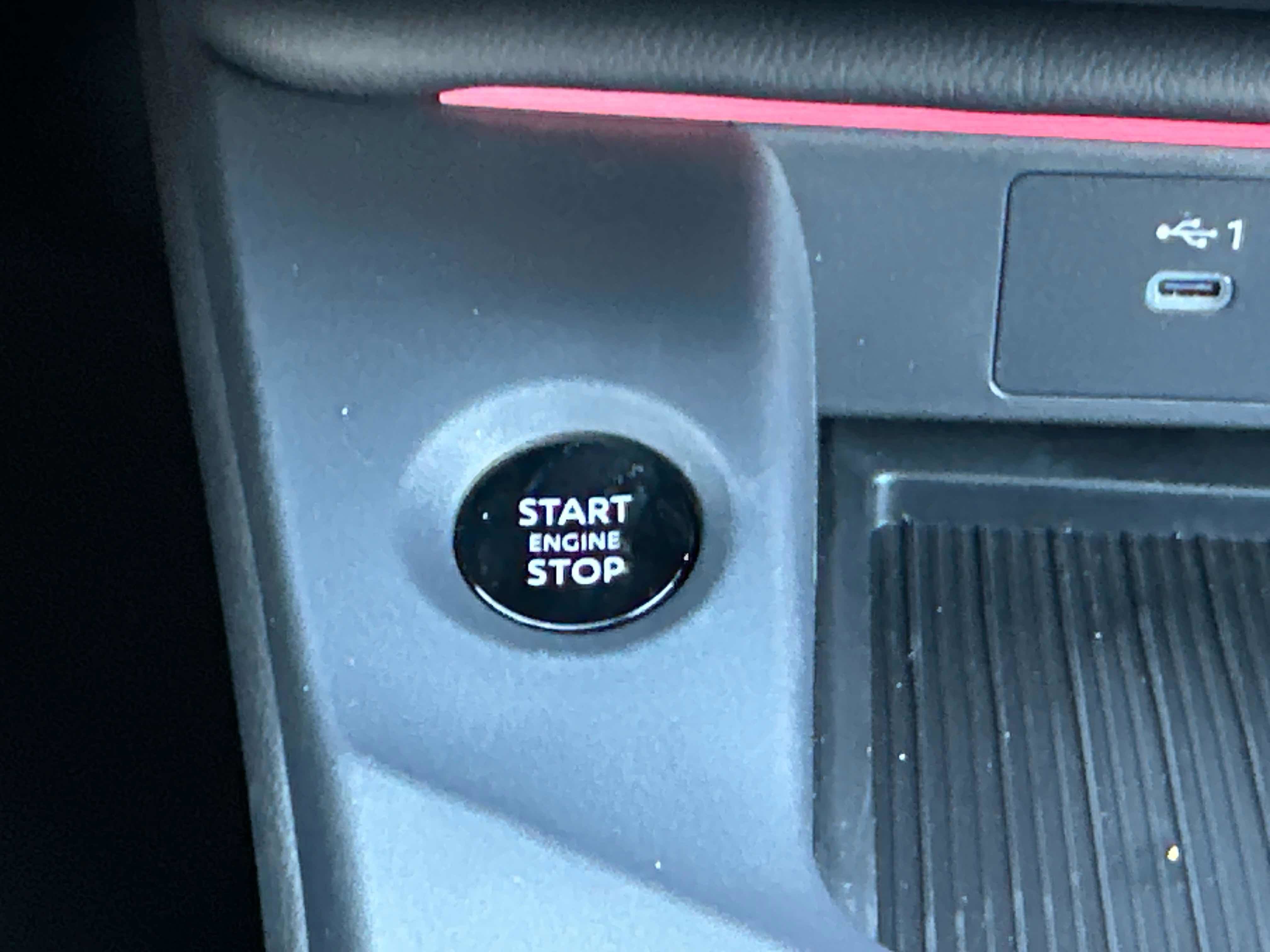 New 2026 Nissan Sentra SR w/ SR Premium Package FWD image 38