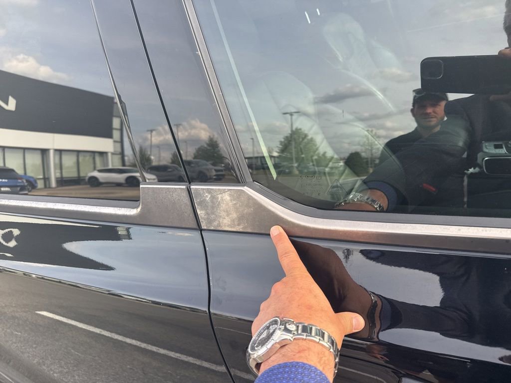 Used 2021 Kia Telluride SX w/ SX Prestige Package image 11