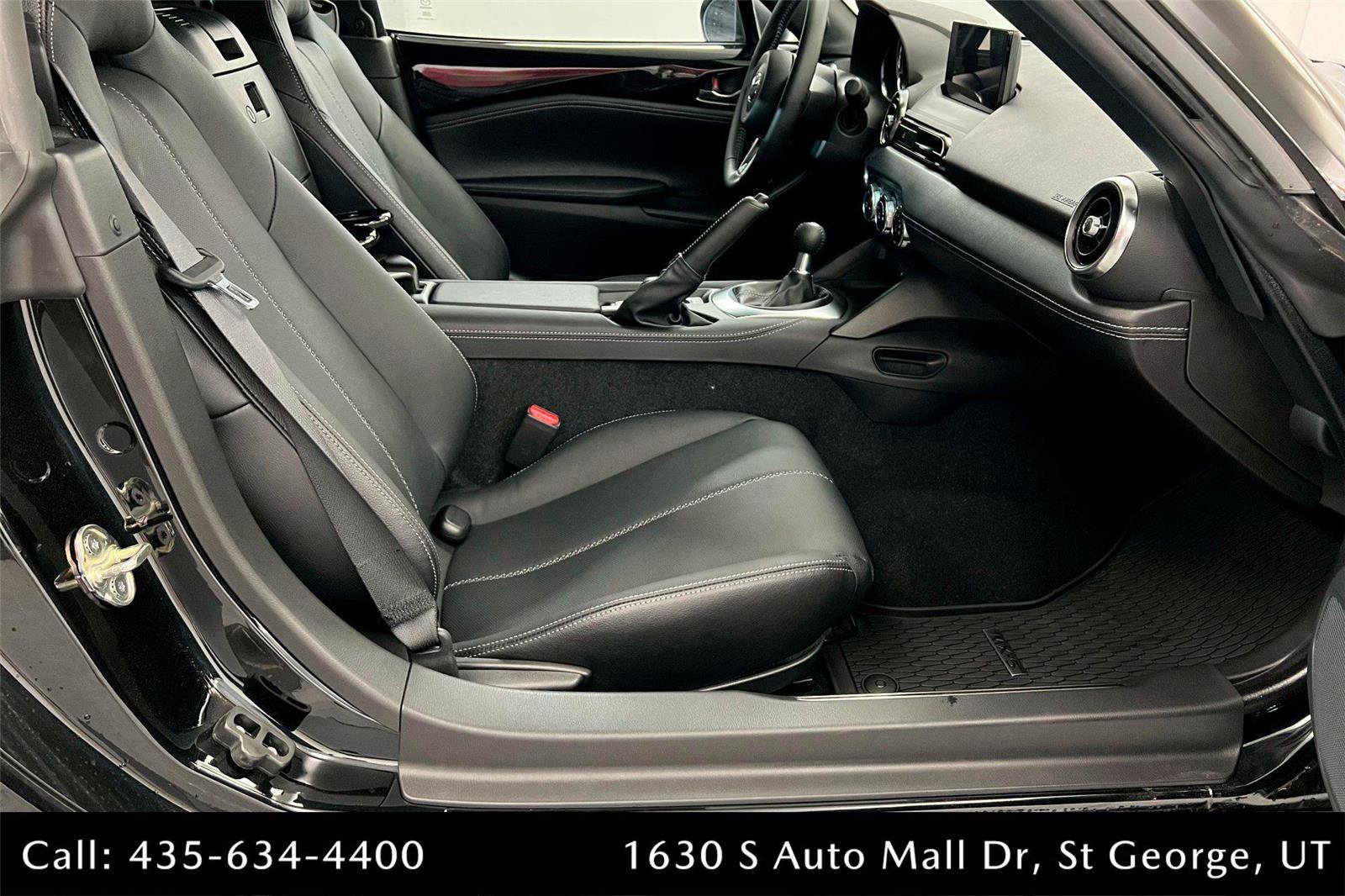 New 2025 MAZDA MX-5 Miata Grand Touring w/ Weather Package image 16