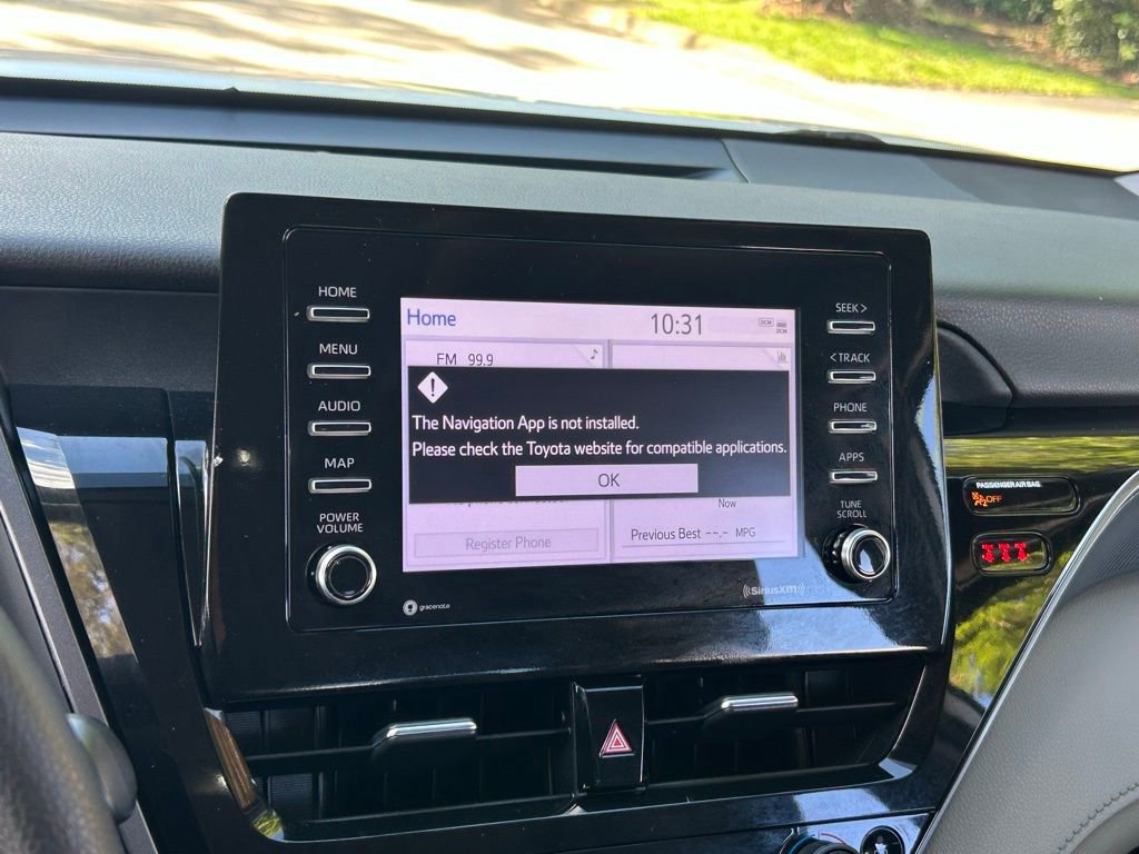 Used 2023 Toyota Camry LE image 20