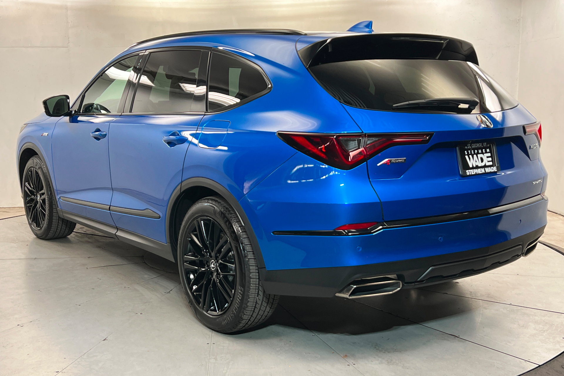 Used 2026 Acura MDX A-Spec w/ Advance Package AWD/4WD image 3