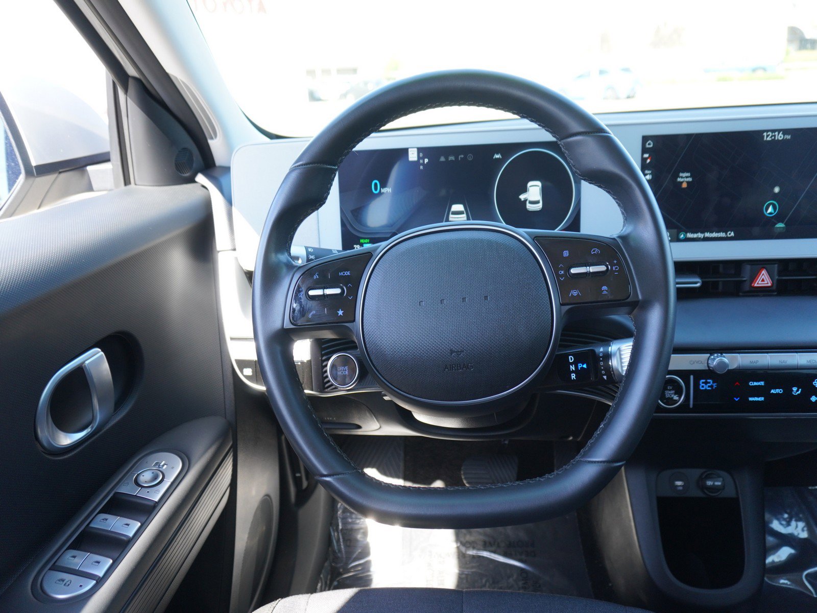 Used 2024 Hyundai Ioniq 5 SE image 14