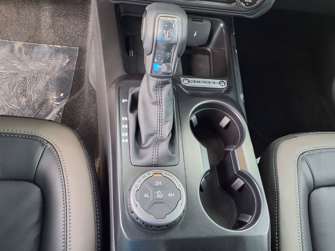 New 2026 Ford Bronco Outer Banks AWD/4WD image 14