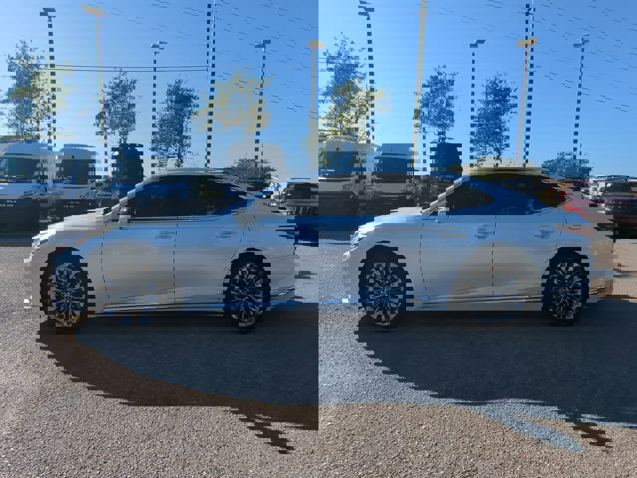 Used 2023 Lexus LS 500 w/ Accessory Package (Z2) image 8