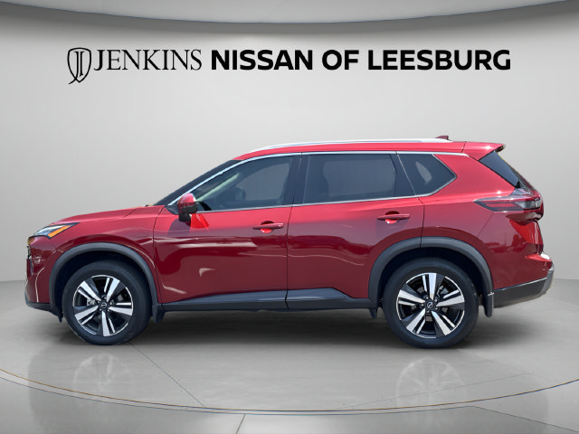Certified 2025 Nissan Rogue SL FWD image 13