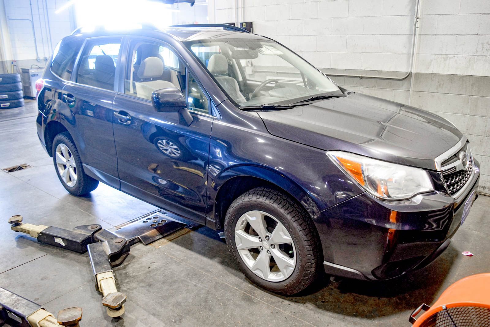 Used 2015 Subaru Forester 2.5i Premium w/ Popular Package #2 AWD/4WD image 1