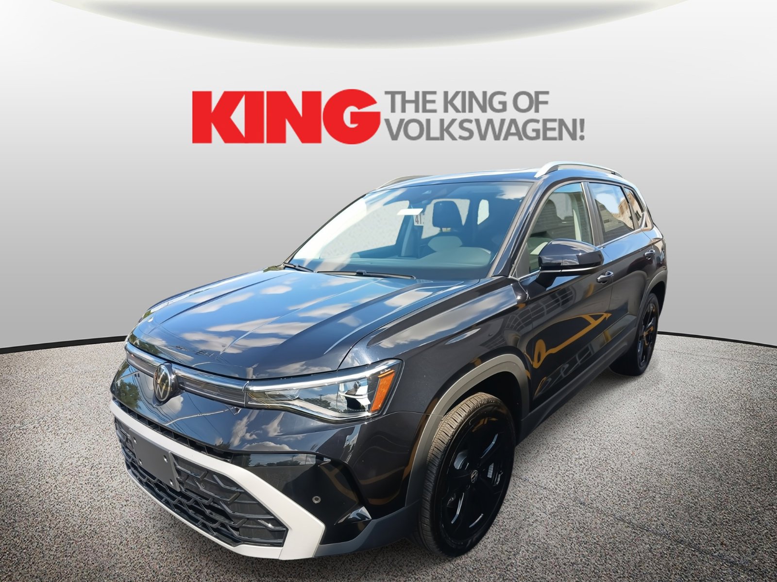 New 2025 Volkswagen Taos SEL image 3