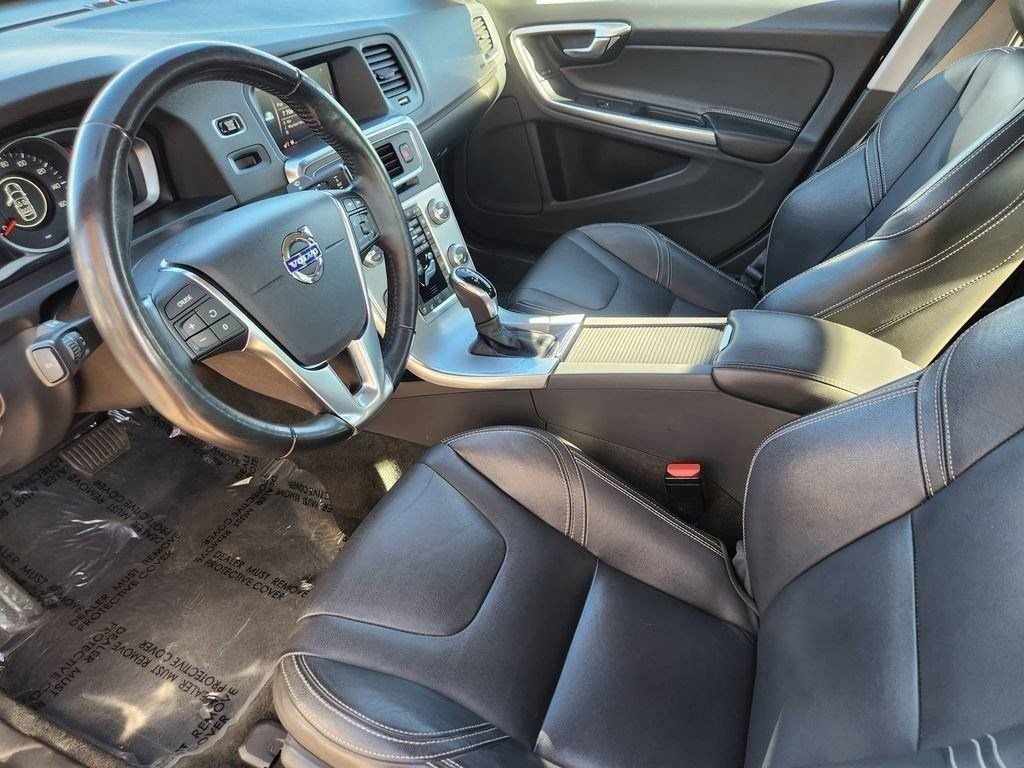 Used 2018 Volvo S60 T5 Dynamic w/ Protection Package image 6