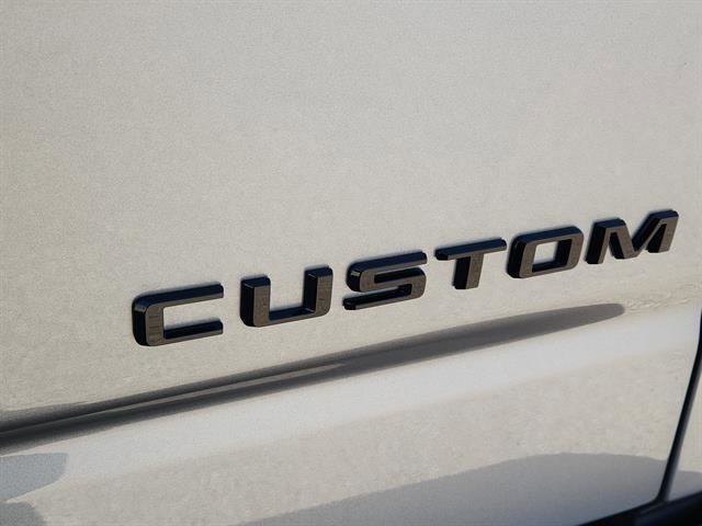 New 2026 Chevrolet Silverado 1500 Custom Trail Boss w/ LPO, Dark Essentials Package image 5