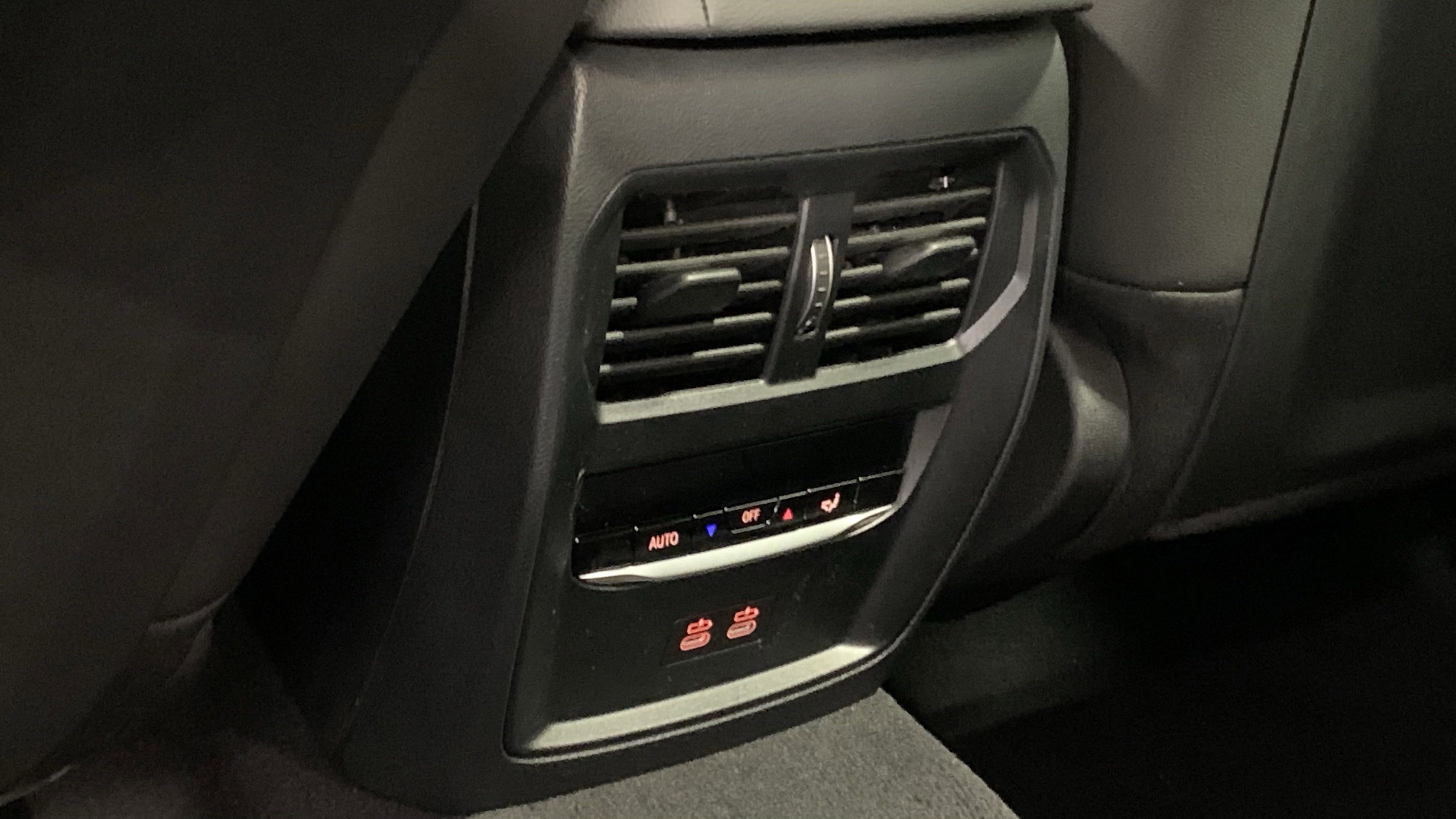 Used 2025 BMW i4 xDrive40i w/ Premium Package image 30