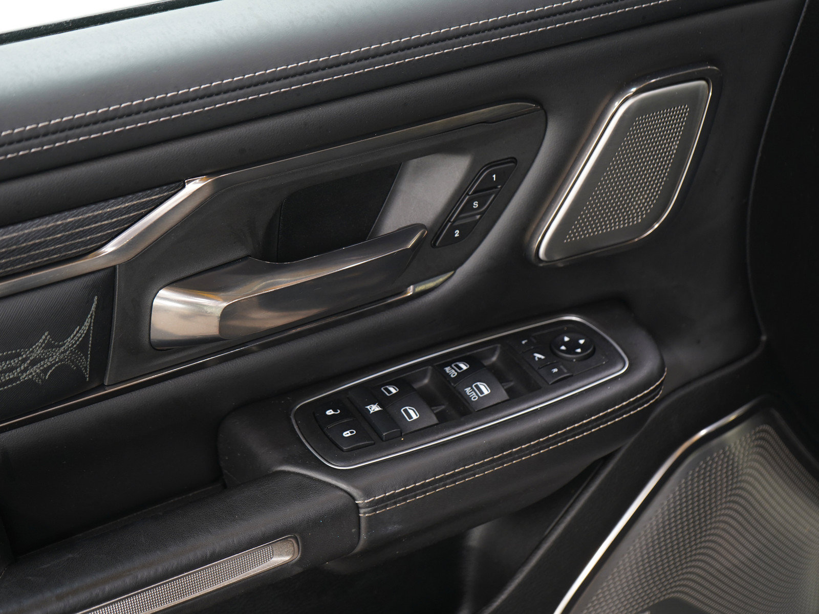 Used 2019 RAM 1500 Limited AWD/4WD image 22
