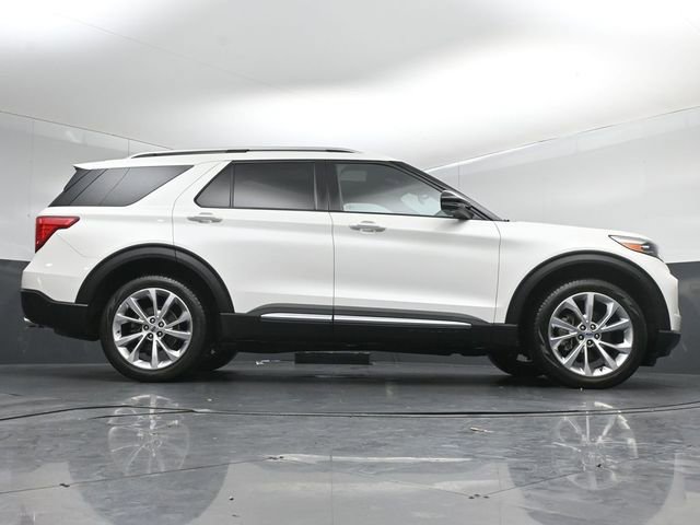 Certified 2023 Ford Explorer Platinum w/ Technology Package image 46