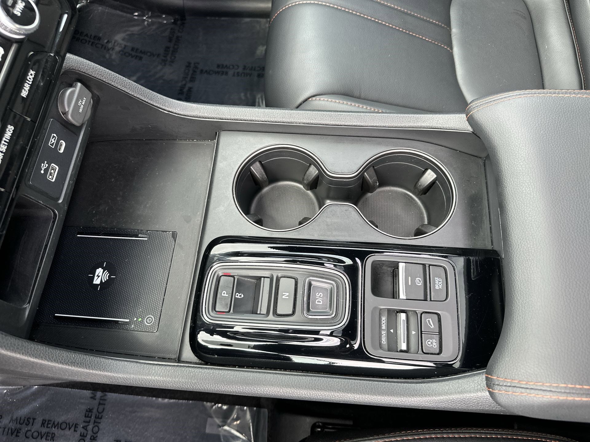 Used 2025 Honda Pilot TrailSport image 22