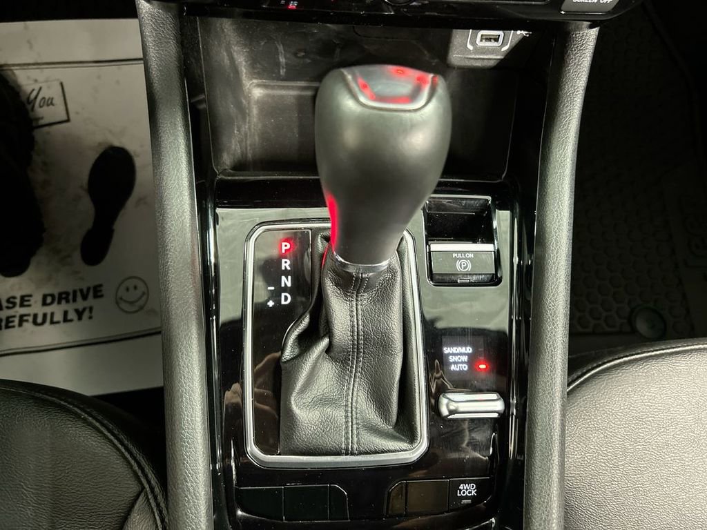 Used 2024 Jeep Compass Latitude w/ Convenience Group image 17