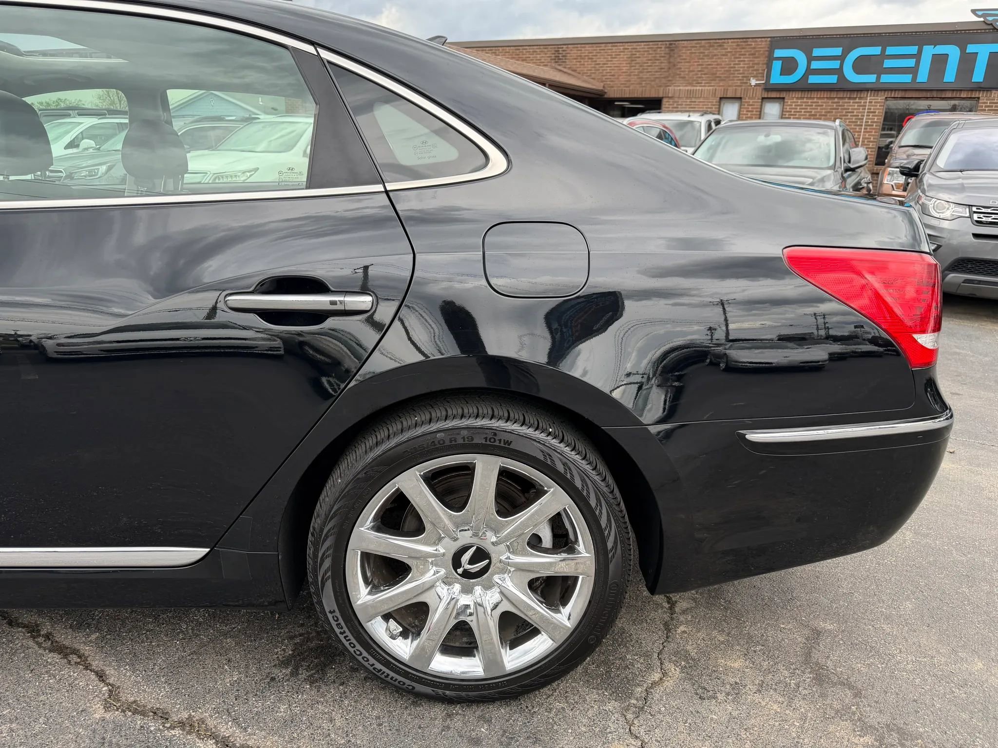 Used 2012 Hyundai Equus Signature image 48