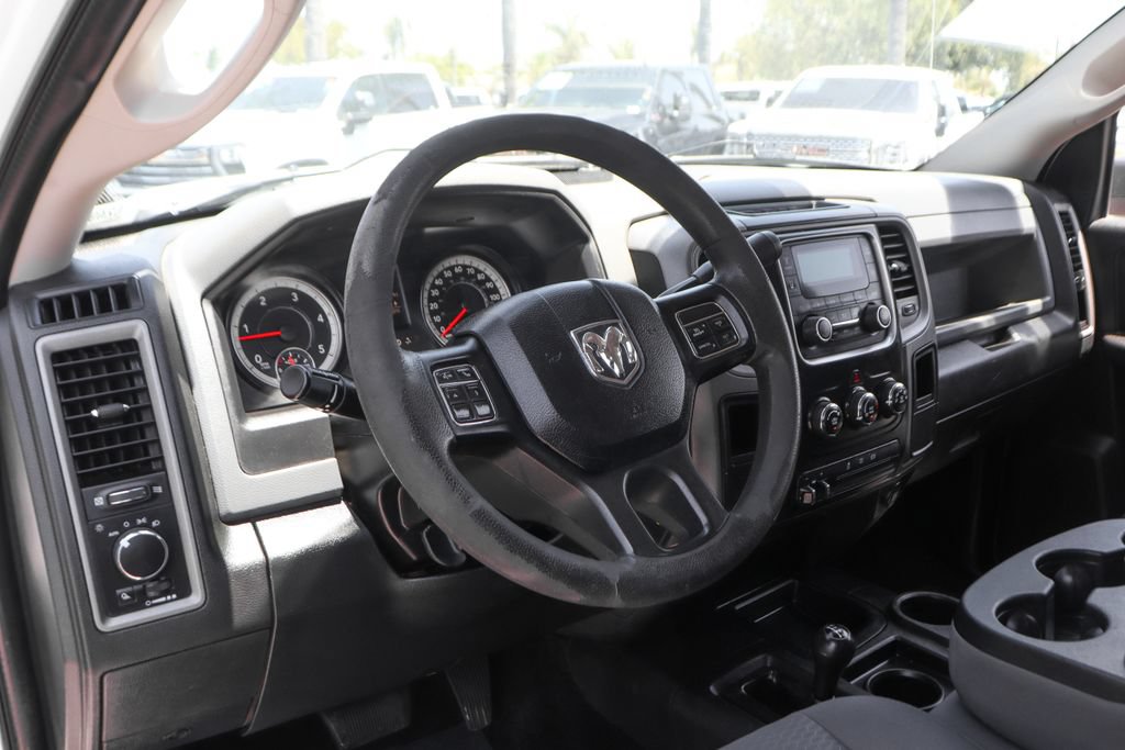Used 2017 RAM 3500 Tradesman w/ Chrome Appearance Group AWD/4WD image 18