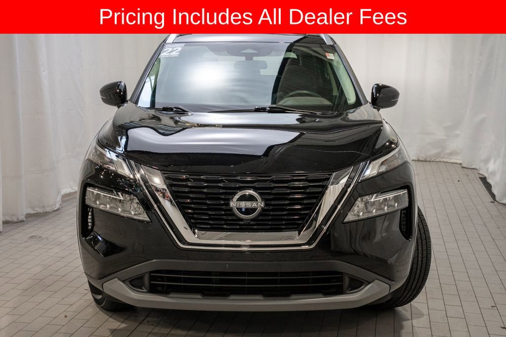 Used 2022 Nissan Rogue SV w/ SV Premium Package FWD image 2