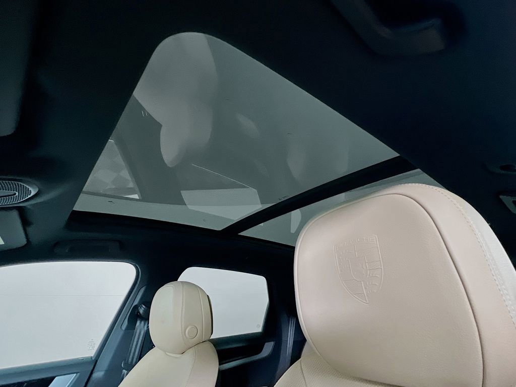 New 2026 Porsche Cayenne image 14