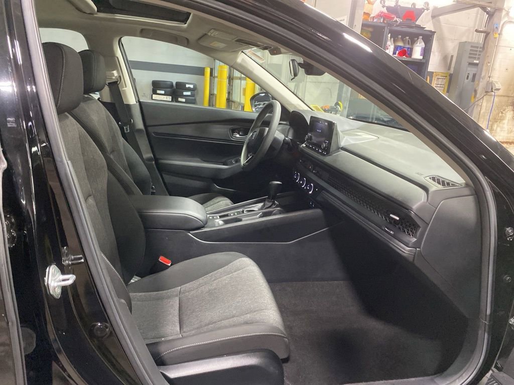 Certified 2023 Honda Accord EX image 13