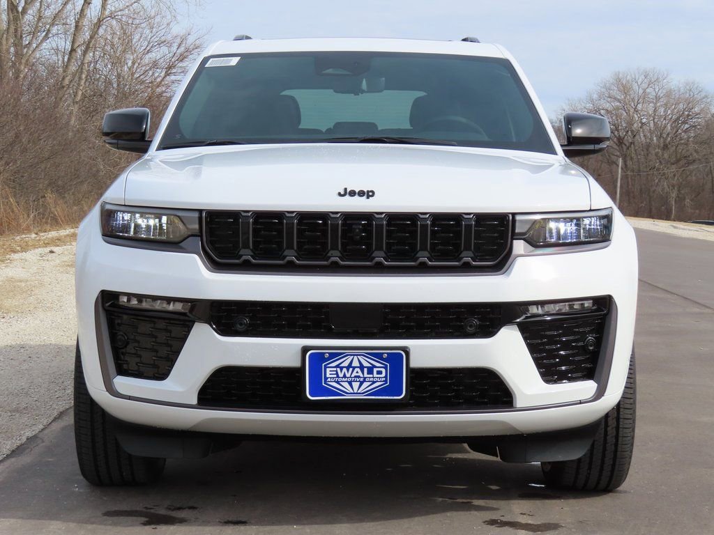 New 2026 Jeep Grand Cherokee Limited image 16