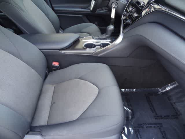 Used 2024 Toyota Camry LE FWD image 13