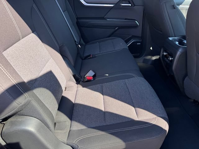 Certified 2025 GMC Acadia Elevation AWD/4WD image 9