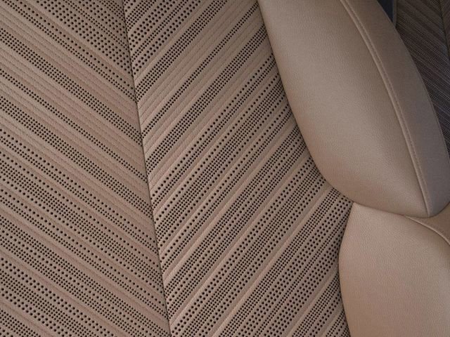 New 2025 Cadillac Escalade IQ Sport 2 w/ LPO, ONYX Package image 21