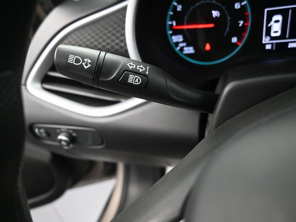 Used 2023 Chevrolet Malibu LS image 18