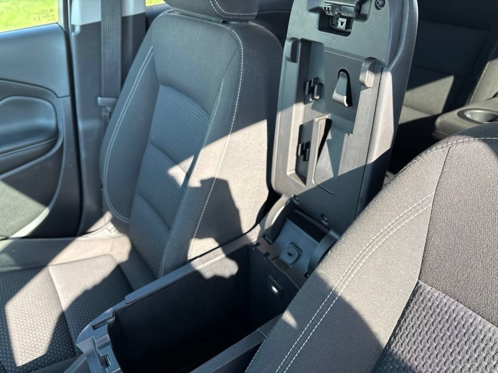 Used 2024 GMC Terrain SLE AWD/4WD image 16