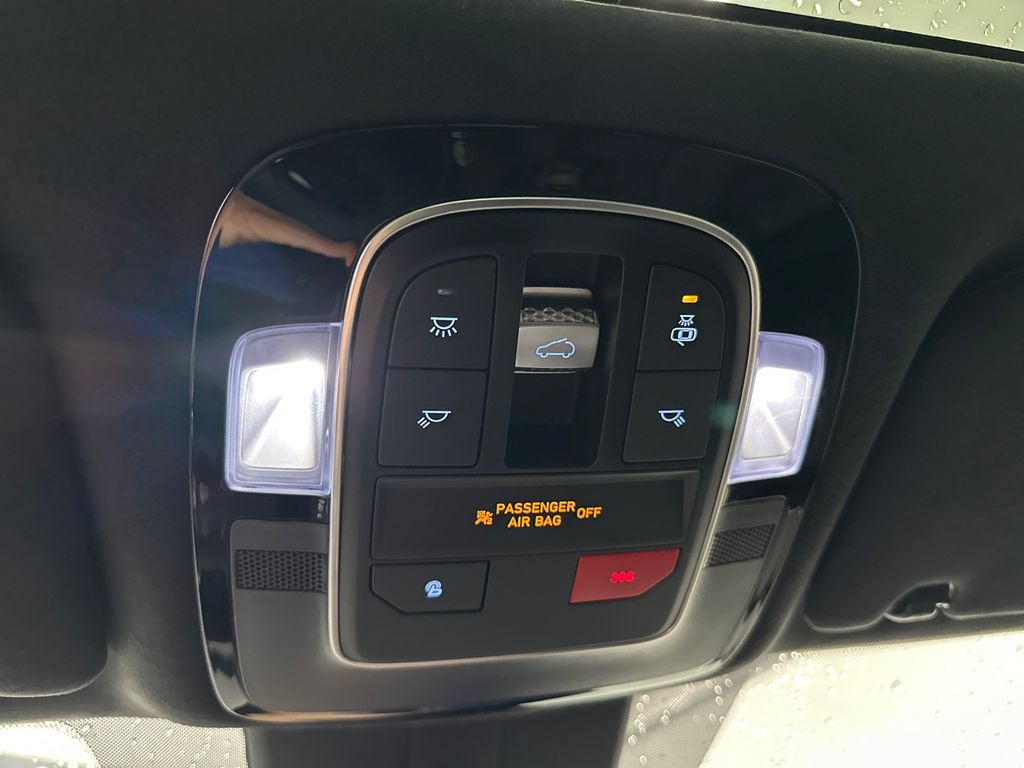Used 2023 Hyundai Santa Fe Calligraphy AWD/4WD image 34