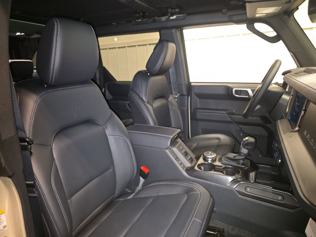 New 2026 Ford Bronco Outer Banks image 25