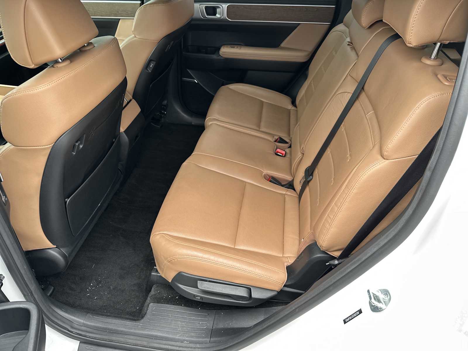 Used 2025 Hyundai Santa Fe Limited FWD image 24