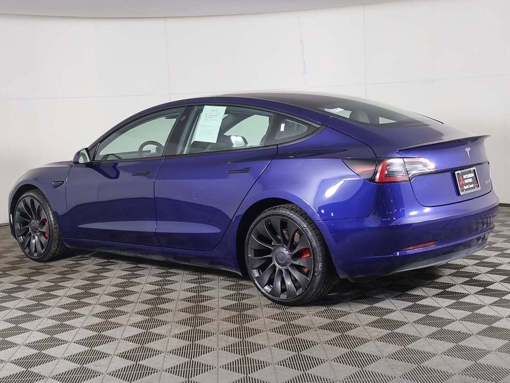 Used 2023 Tesla Model 3 Performance image 11