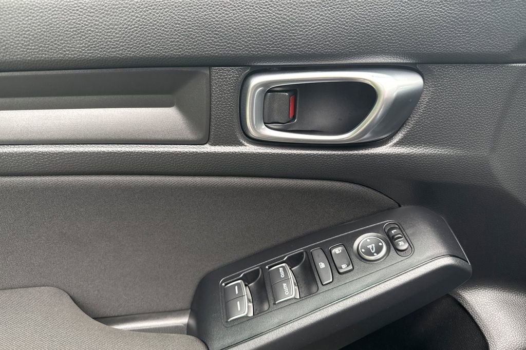 Certified 2025 Honda Civic Sport image 5