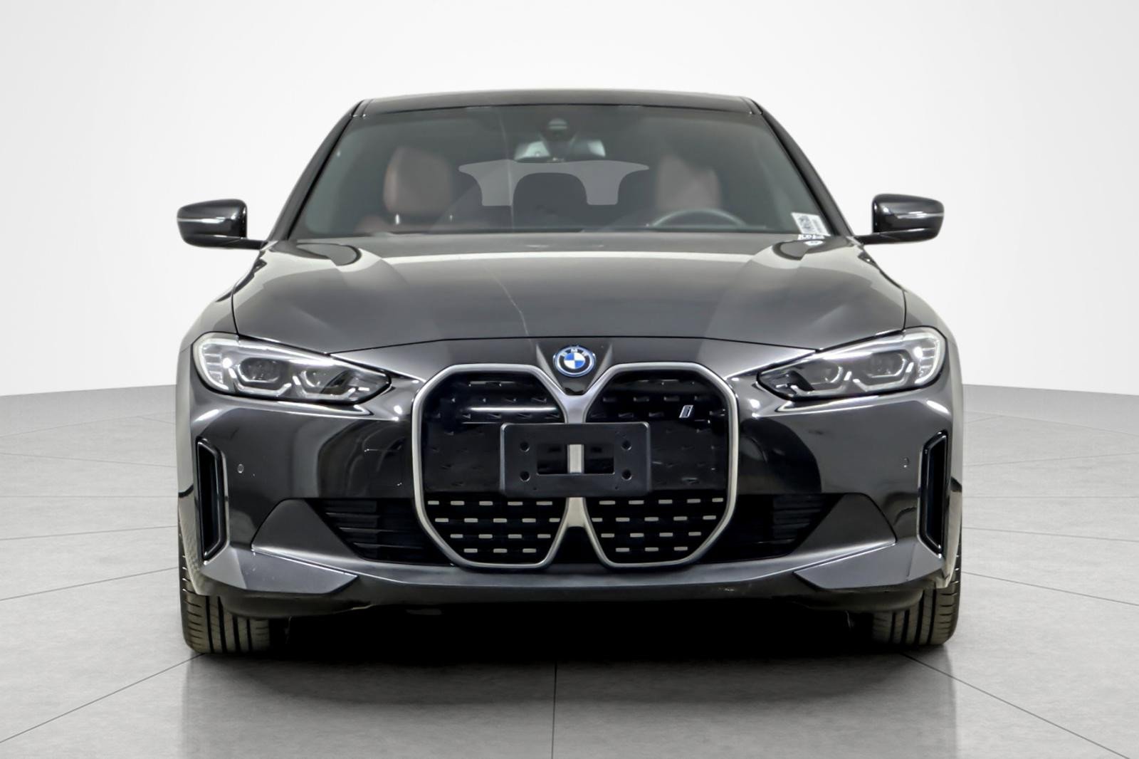 Used 2023 BMW i4 eDrive35 w/ Premium Package RWD image 8