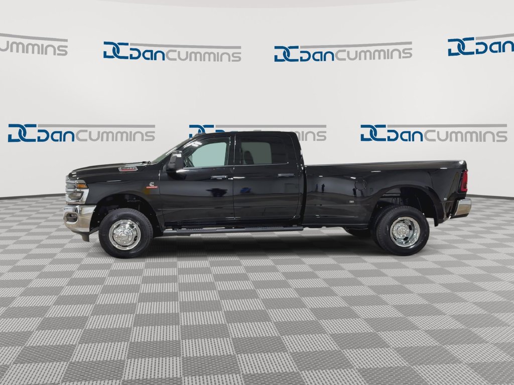 New 2026 RAM 3500 Tradesman AWD/4WD image 5