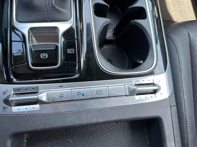 Certified 2023 Kia Carnival SX Prestige FWD image 39