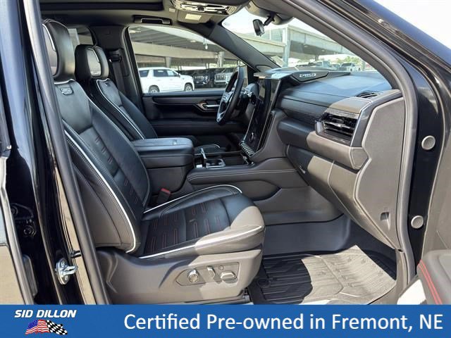 Certified 2026 GMC Yukon XL AT4 Ultimate AWD/4WD image 19