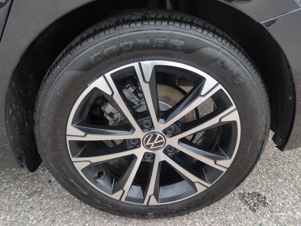 Used 2024 Volkswagen Jetta Sport FWD image 21