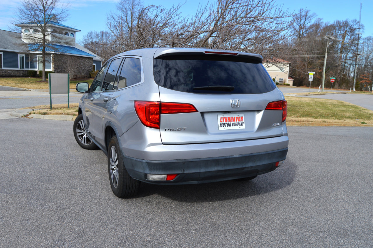 Used 2017 Honda Pilot EX image 6