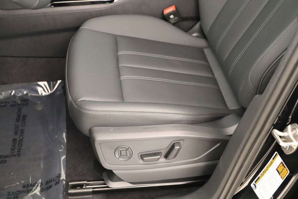 New 2025 Audi Q5 Premium image 24